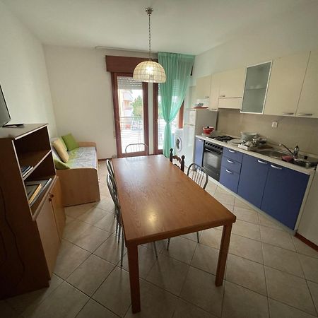 Residence Astor - Agenzia Cocal Caorle Bagian luar foto